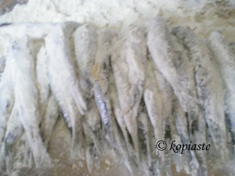 Floured anchovies image