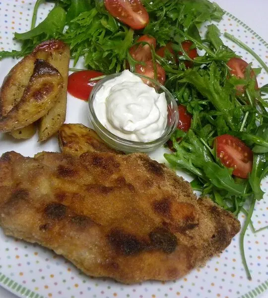 Kotopoulo Pané (Breaded Chicken with  Fingerling Roasted Potatoes)