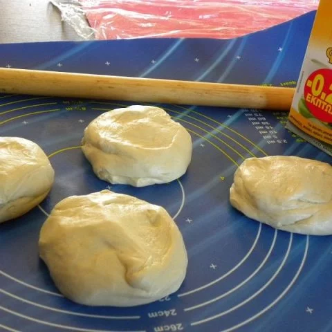 making phyllo from scratch image