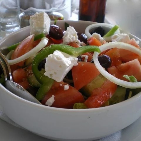 Salata Horiatiki Greek salad image