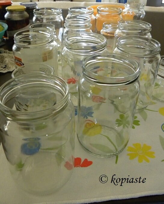 How to sterilize jars for preserving fruits and vegetables