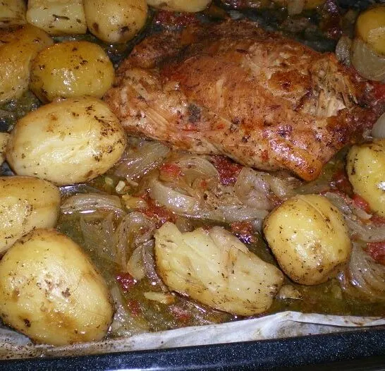 Roasted wild boar with Sage and Honey