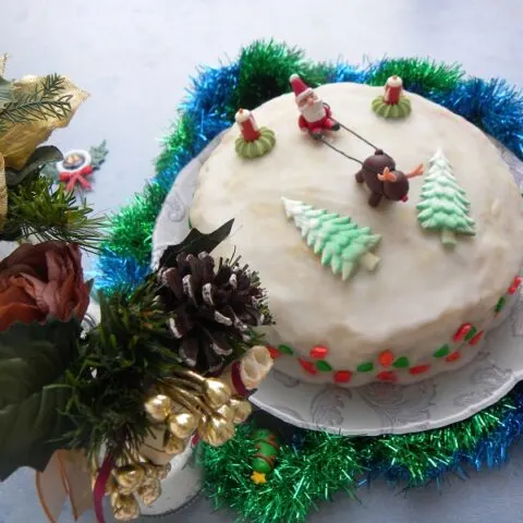 Christmas cake picture