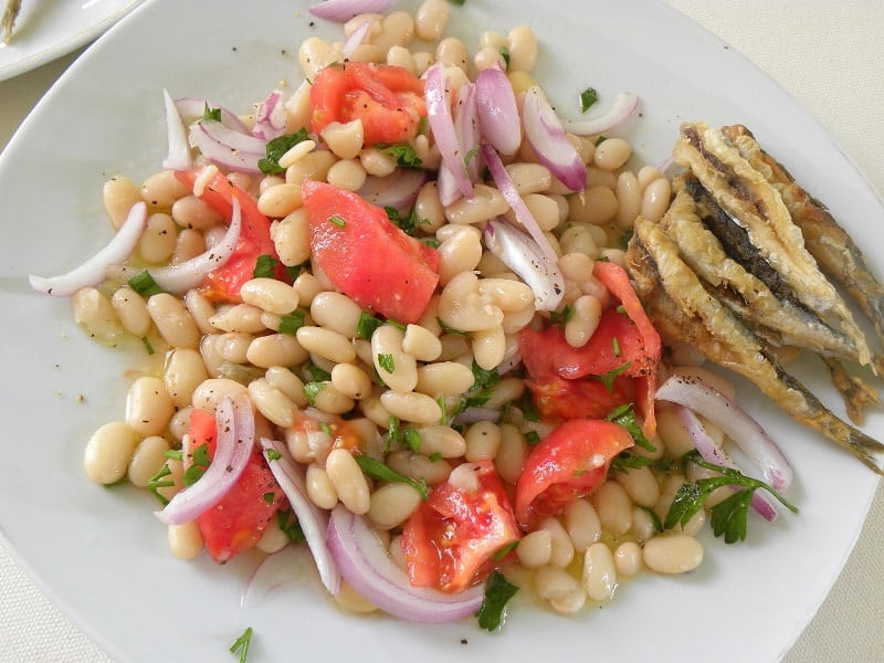 Fassolia Piaz (Greek White Beans Salad) Kopiaste..to Greek Hospitality