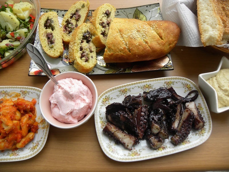 Kathara Deftera Lenten food image