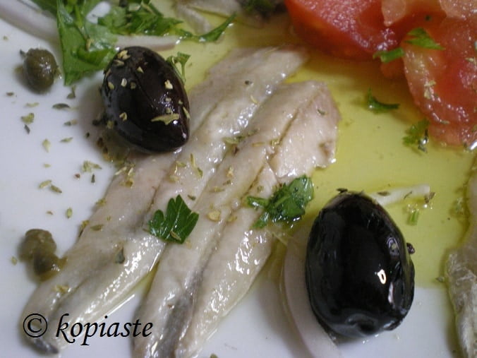 Gavros marinatos marinated anchovies