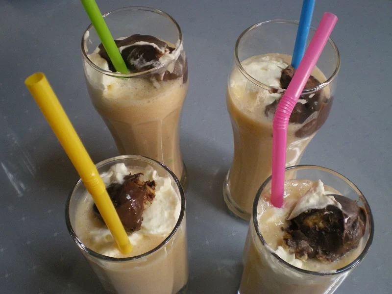 Glasses with milkshakes image