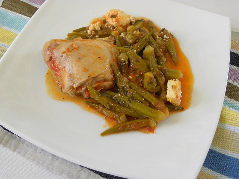 Kotopoulo me Mpamies (Chicken and Okra Stew with Feta)