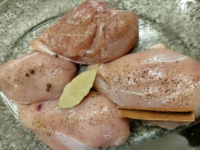 Seasoning the chicken fillets image