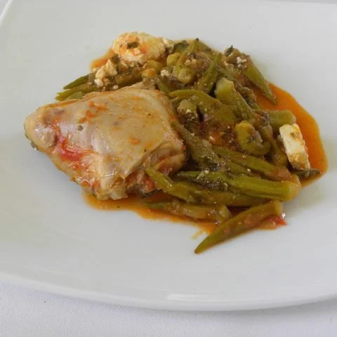 Stewed chicken and okra image