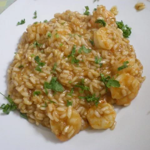 shrimp risotto with tomato and saffron image