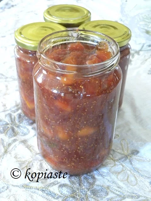 Peach and fig jam