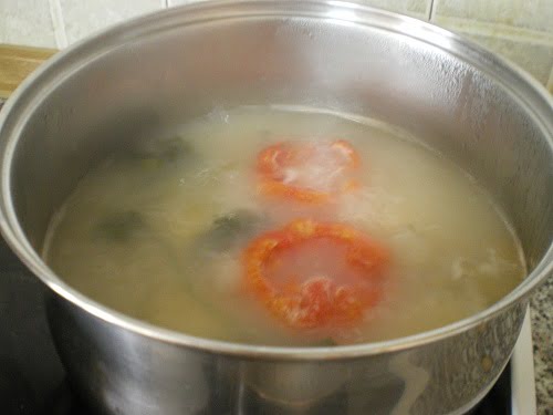 boiling vegetables image