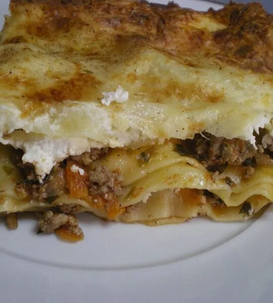 Pastitsio Lasagna:  Which came first the chicken or the egg?