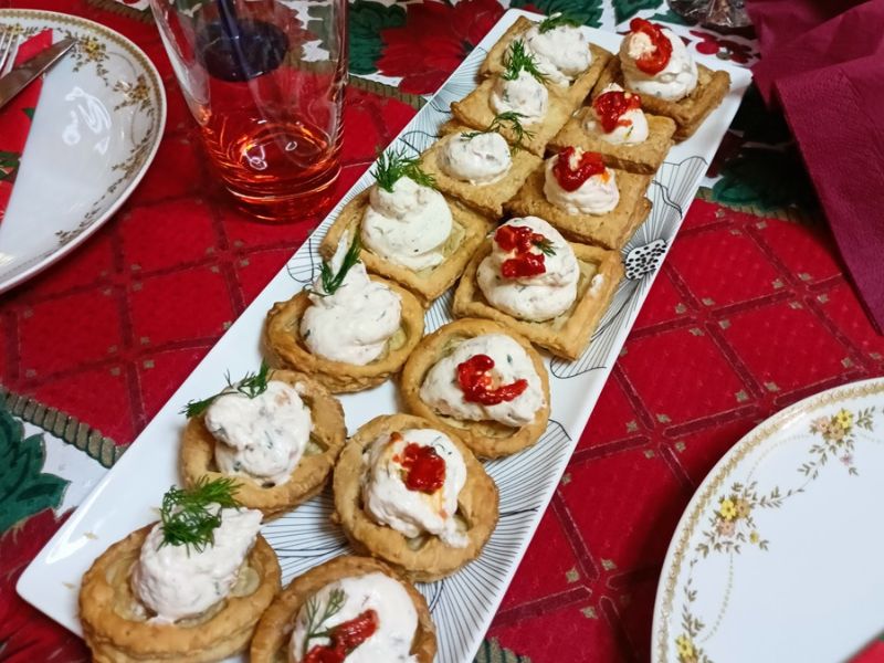 vols au vent with salmon filling picture