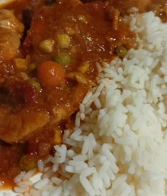 Greek-Style Indian Chicken Curry