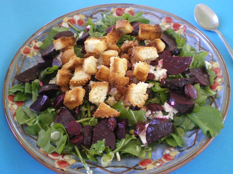Greek style Winter Panzanella (Beet Salad)