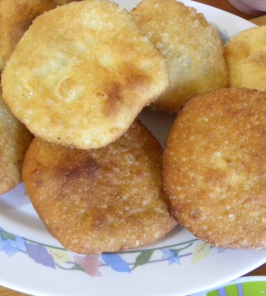 Tiganopsomo (Greek Filled Fried Bread)