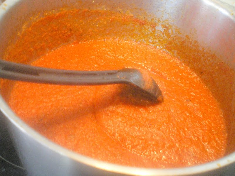 Cooking Marinara sauce image