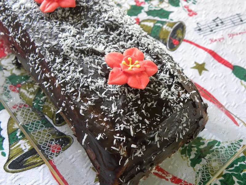 Chocolate Christmas Wafer Cake image