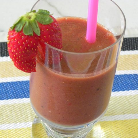 Smoothie with Acai berries and other fruit image