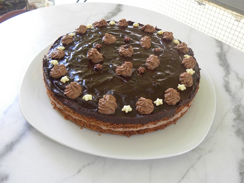 chocolate cake image