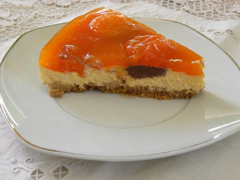 Apricot cheesecake picture