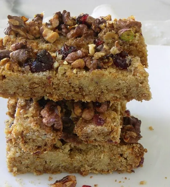 Healthy Olive Oil Honey Oatmeal Bars