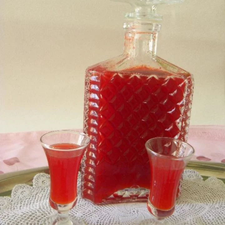 Strawberry Liqueur photo