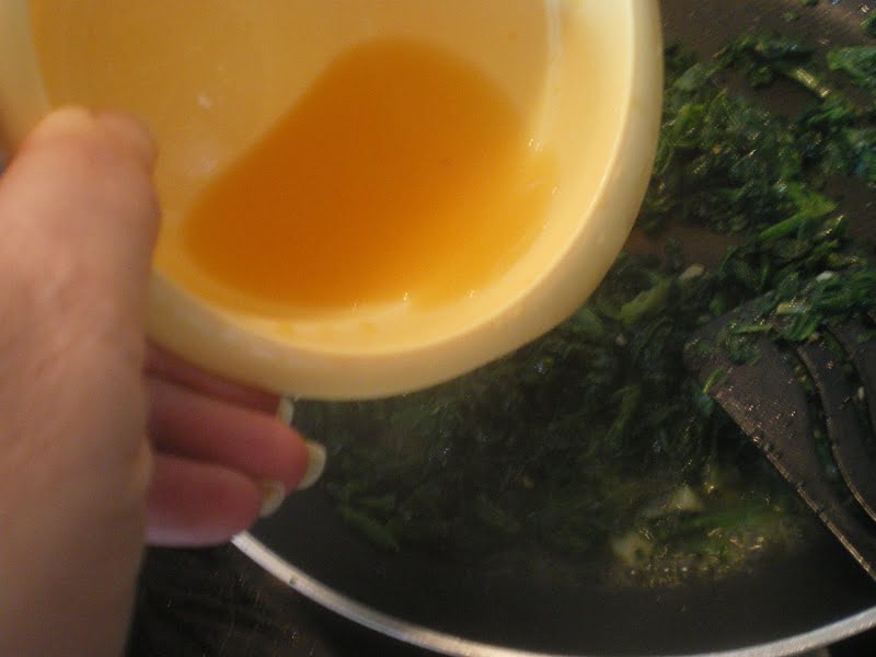 Sautéed spinach with Orange and honey image
