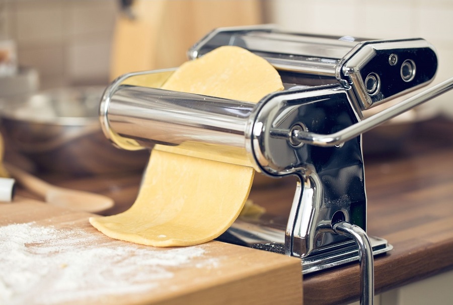 Pasta machine with dough image