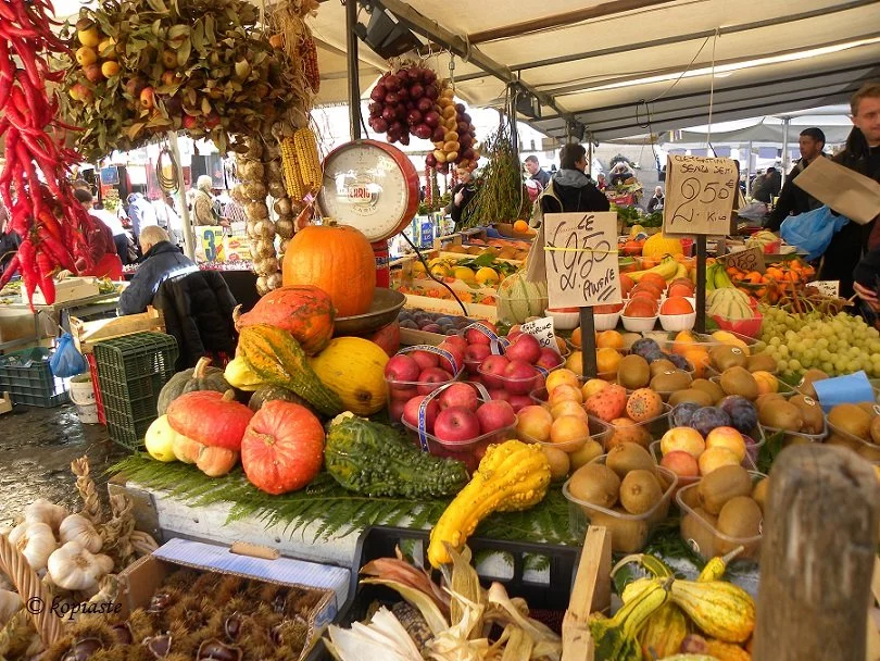 Farmers market image