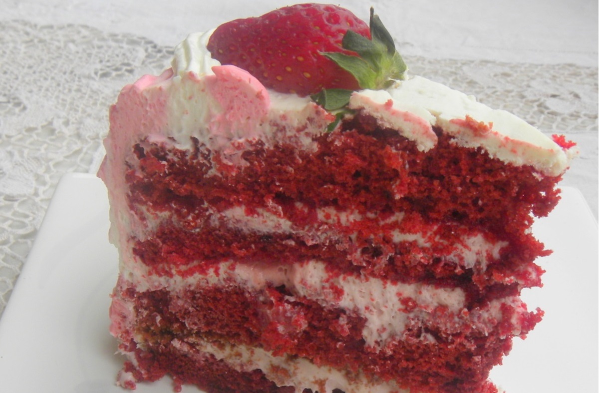 Red Velvet Strawberry Cake - Kopiaste..to Greek Hospitality