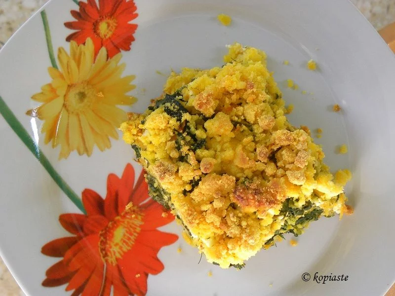 cornmeal-crumble-with-spinach-butternut-squash-and-feta