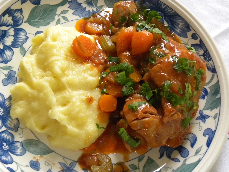 Pollo alla cacciatora image