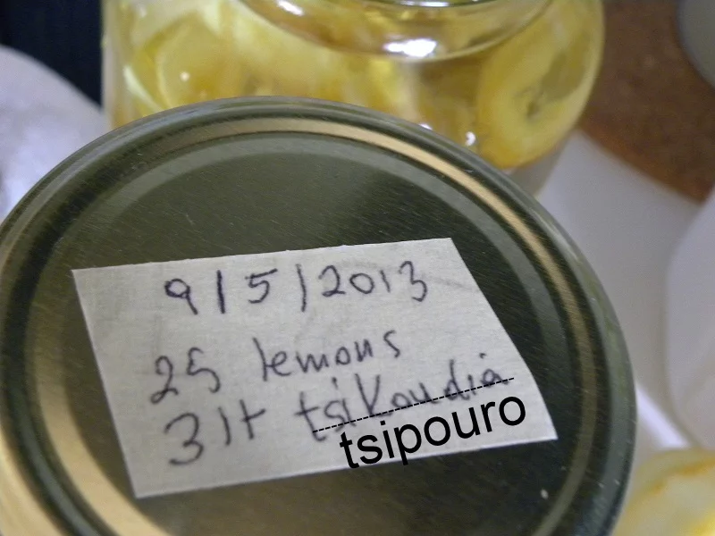 Labelling jar with lemon peels image