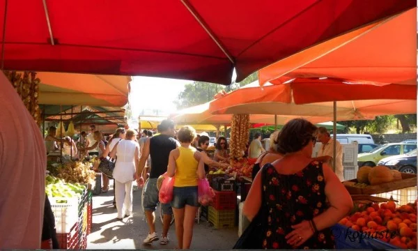 Farmers market in Nafplio image