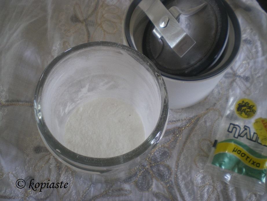 How to make Mastic Powder