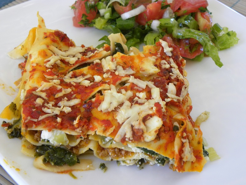 Lasagna with spinach cut image