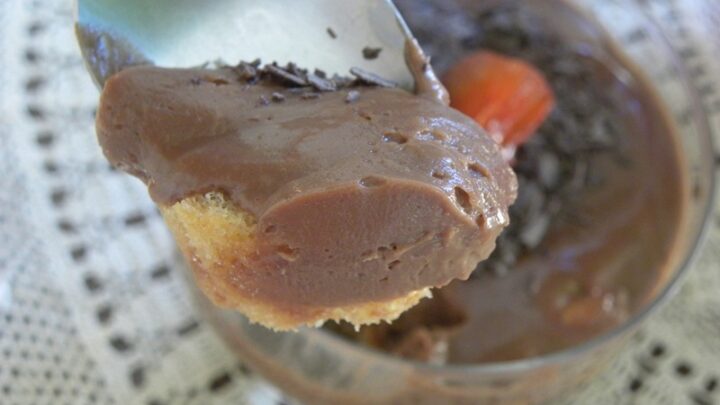 Mousse like chocolate lemon posset image