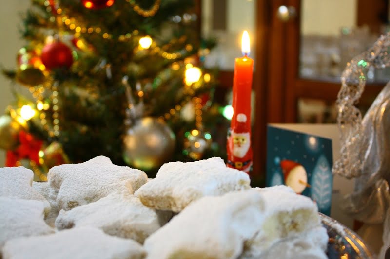 Christmas kourabiedes with candle image