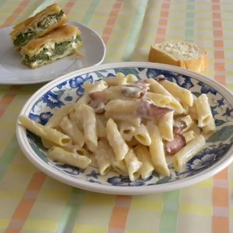 carbonara four cheeses and bacon image