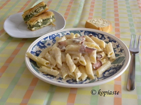 carbonara four cheeses and bacon