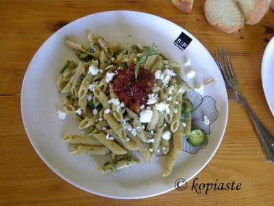 Whole wheat penne with chutney