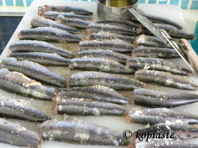 Filleted sardines