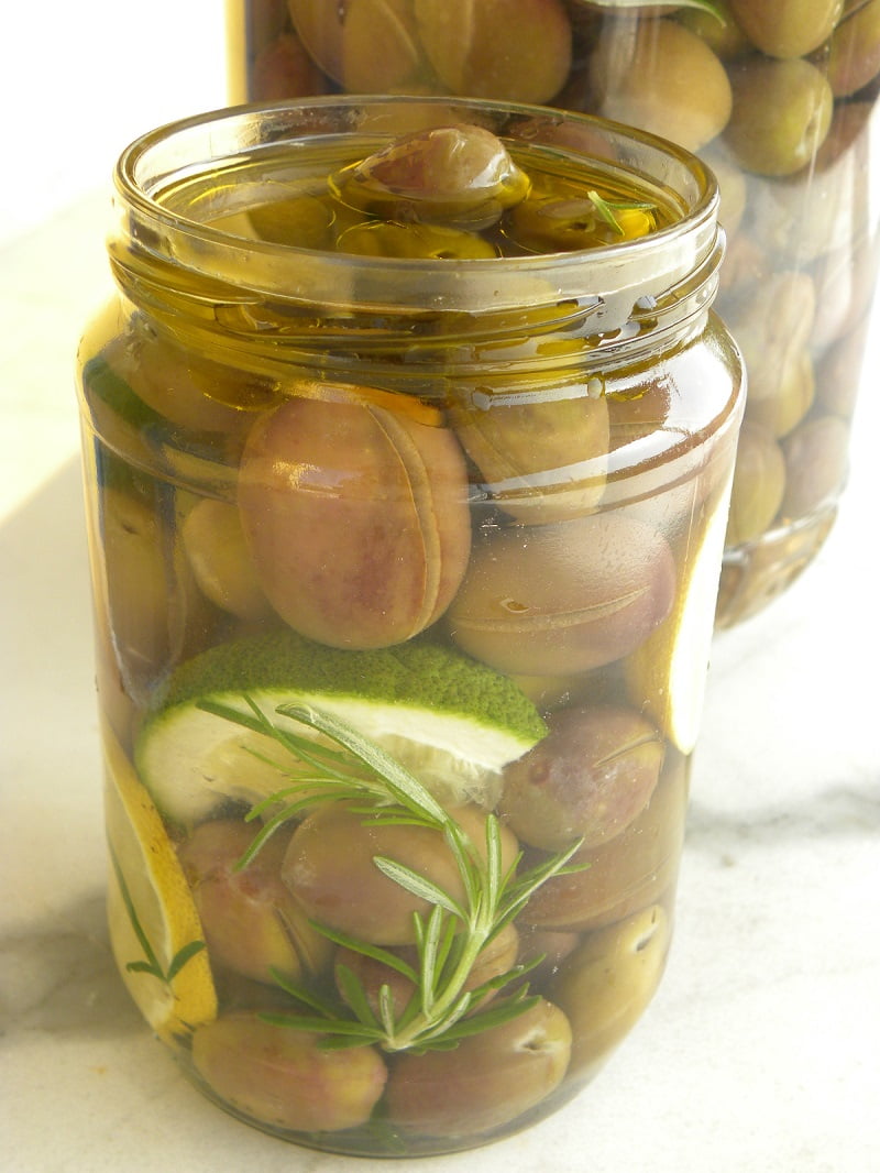 Curing olives image