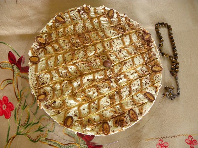 Dulce de Leche and Almond Chocolate Cheesecake photo