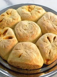 Pizza bread rolls image