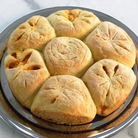 Pizza bread rolls image