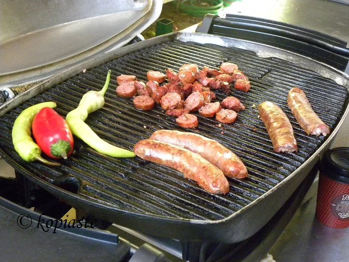 Grilling sausages